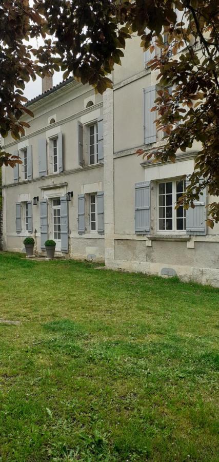 Maison Blanche Cherval Eksteriør bilde